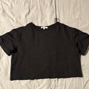 Francesca’s cropped tee